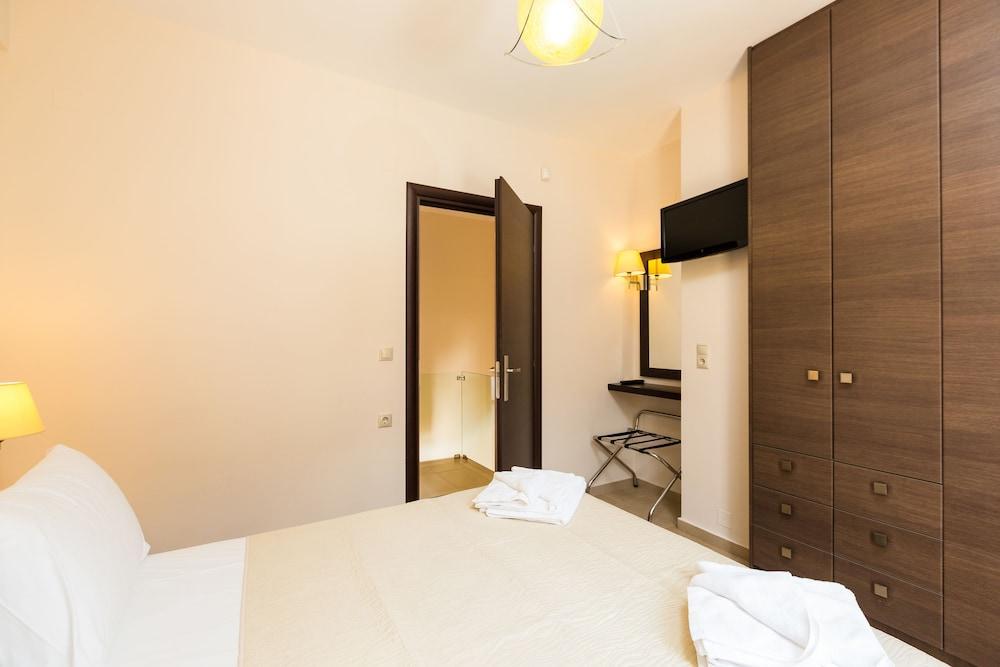 Pantheon Villas & Suites Vlikhadha Ngoại thất bức ảnh