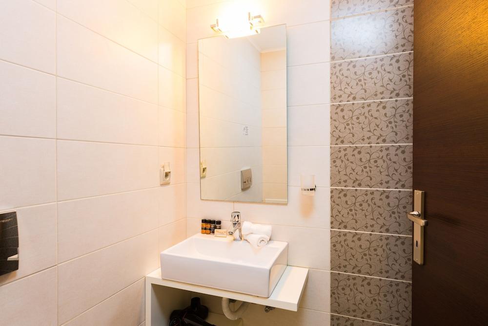 Pantheon Villas & Suites Vlikhadha Ngoại thất bức ảnh
