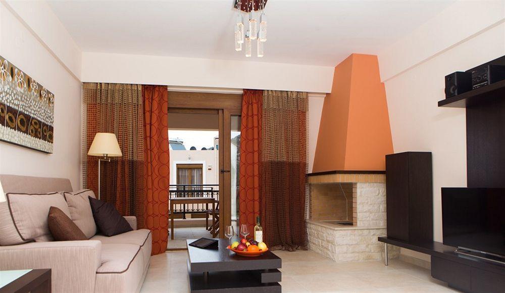 Pantheon Villas & Suites Vlikhadha Ngoại thất bức ảnh