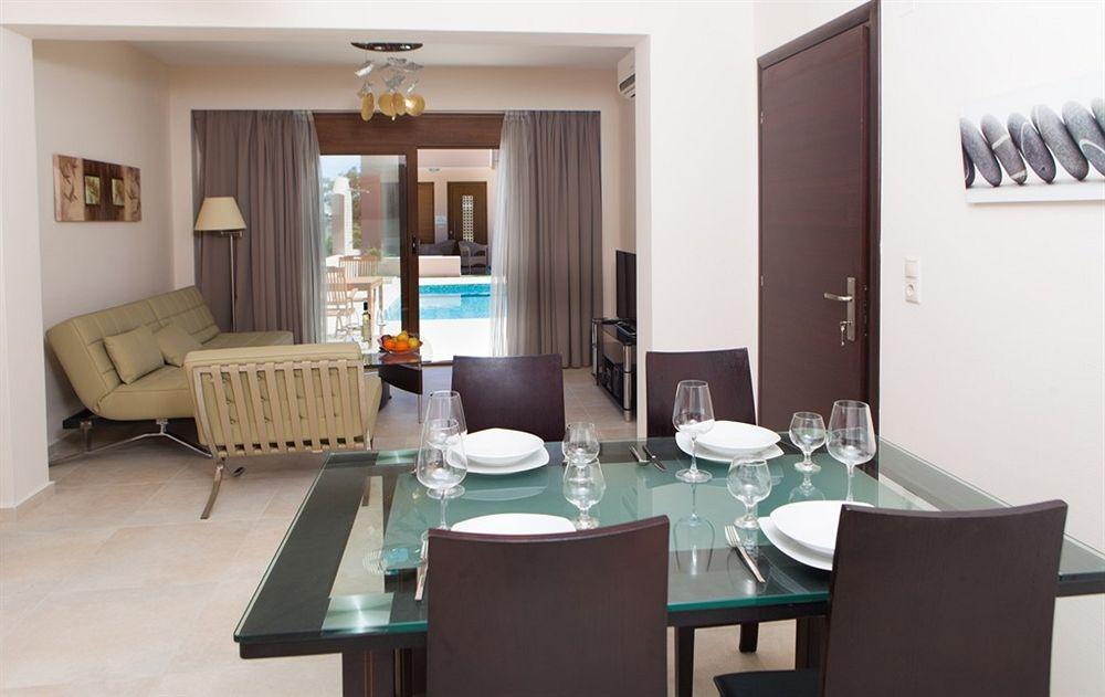 Pantheon Villas & Suites Vlikhadha Ngoại thất bức ảnh